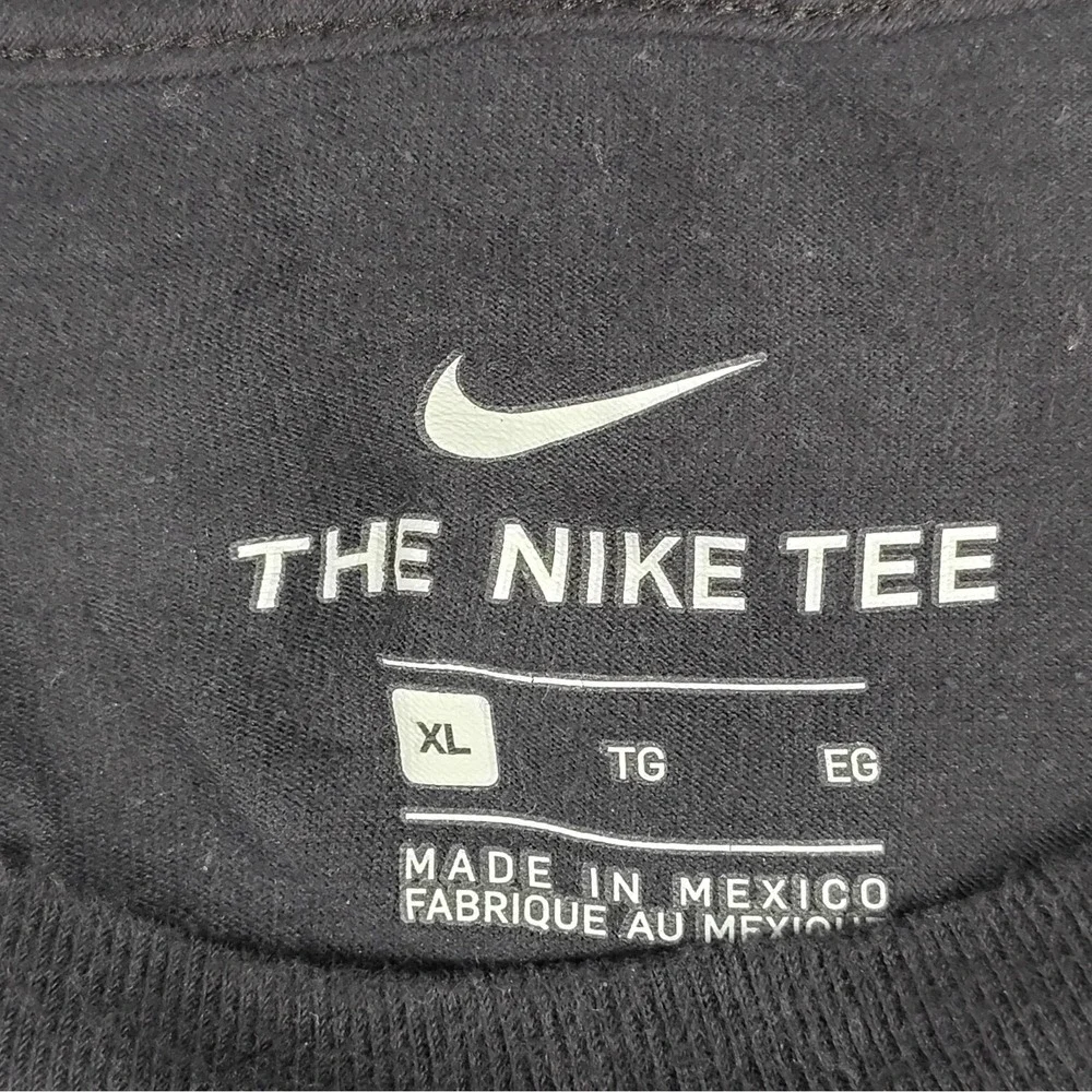 Nike Anime Basketball Graphic T Shirt Mens XL Black Swoosh Sports Cotton Tee